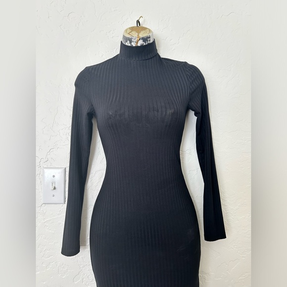 High neck black ribbed midi-dress size 2 BNWOT - Picture 3 of 7